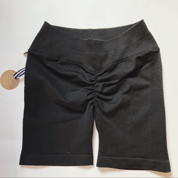 NWT stacci athletics thalia contour shorts - Picture 2 of 4